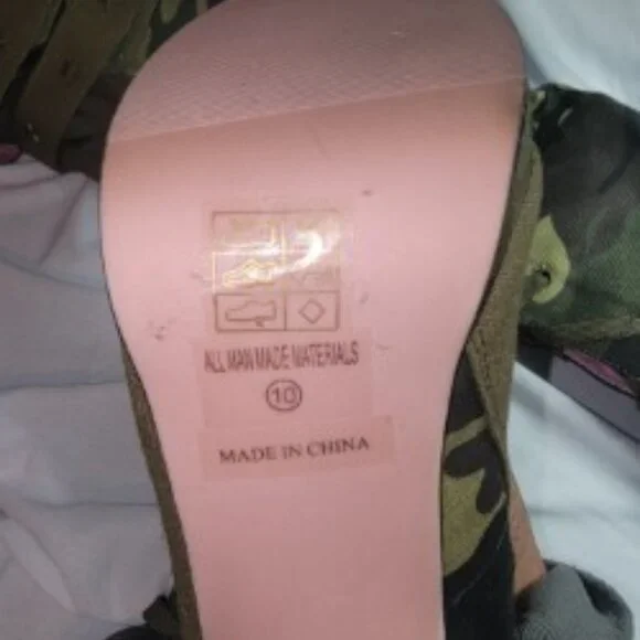 NEW Leg Avenue Camo Stiletto Knee High Boots | Size 10 | 4.5” Heel - Picture 6 of 6